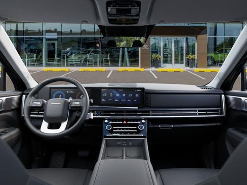 Certified 2026 Hyundai Santa Fe SE FWD image 11
