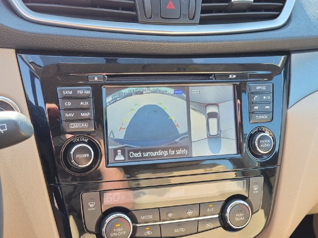 Used 2016 Nissan Rogue SV w/ SV Premium Package FWD image 23