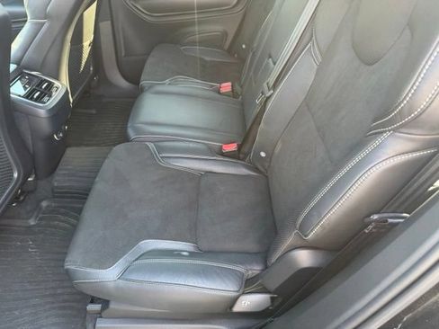 Used 2019 Volvo XC90 T6 R-Design w/ Advanced Package AWD/4WD image 7