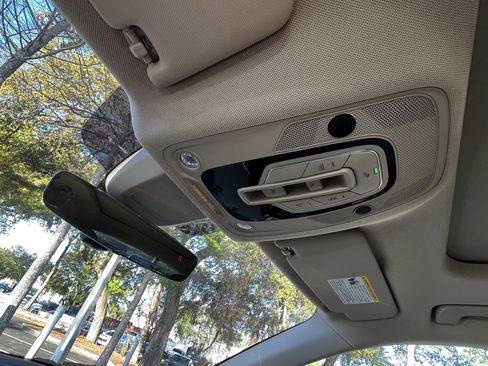 Used 2021 Audi Q5 Premium w/ Convenience Package image 28