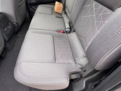 New 2026 Nissan Frontier SV w/ SV Convenience Package image 12