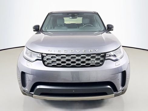 Used 2025 Land Rover Discovery S AWD/4WD image 2