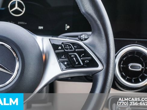 Used 2025 Mercedes-Benz GLA 250 4MATIC image 34
