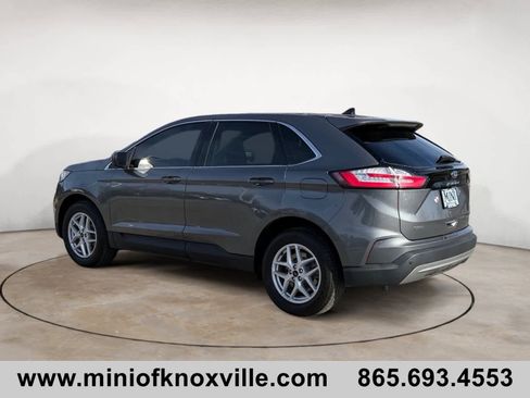 Used 2023 Ford Edge SEL w/ Convenience Package image 5