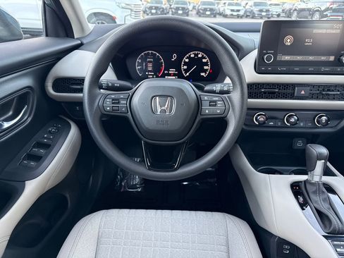 Used 2025 Honda HR-V LX image 13