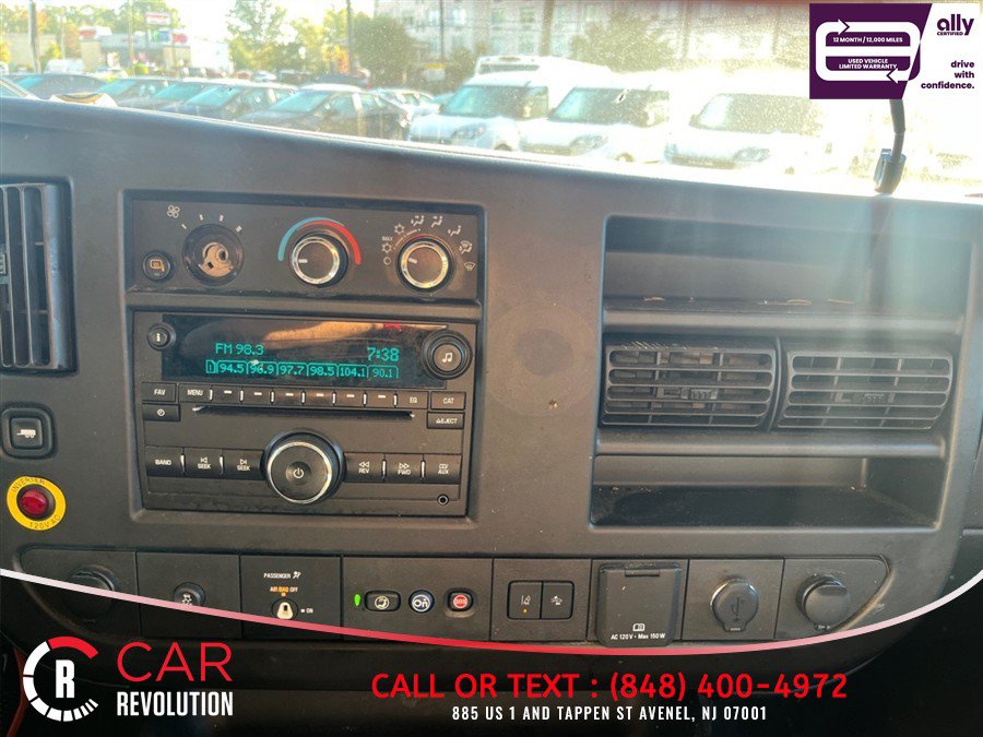 Used 2019 Chevrolet Express 2500 w/ Driver Convenience Package RWD image 18