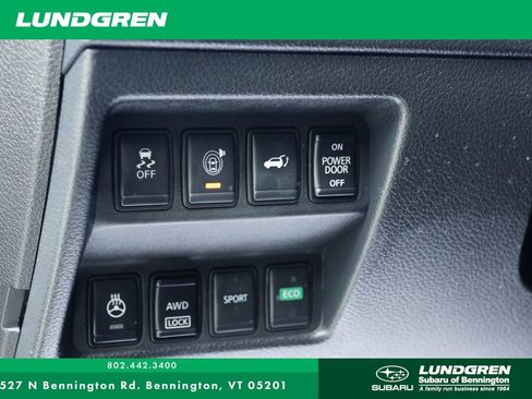 Used 2017 Nissan Rogue SV w/ SV Premium Package AWD/4WD image 13