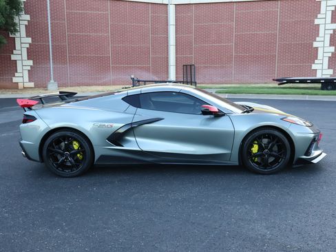 Used 2022 Chevrolet Corvette Stingray Premium Cpe RWD image 39