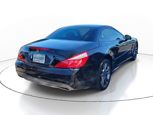 Used 2013 Mercedes-Benz SL 550 image 6