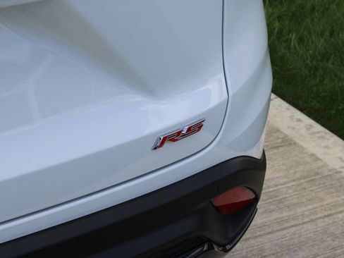 Used 2025 Chevrolet Trax RS w/ Driver Confidence Package FWD image 28