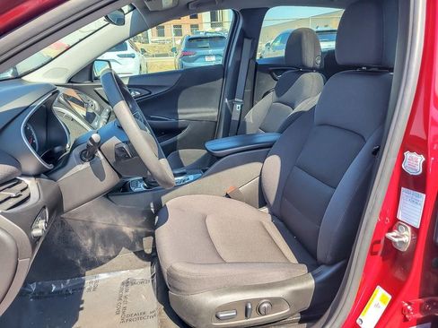 Used 2024 Chevrolet Malibu LT image 9