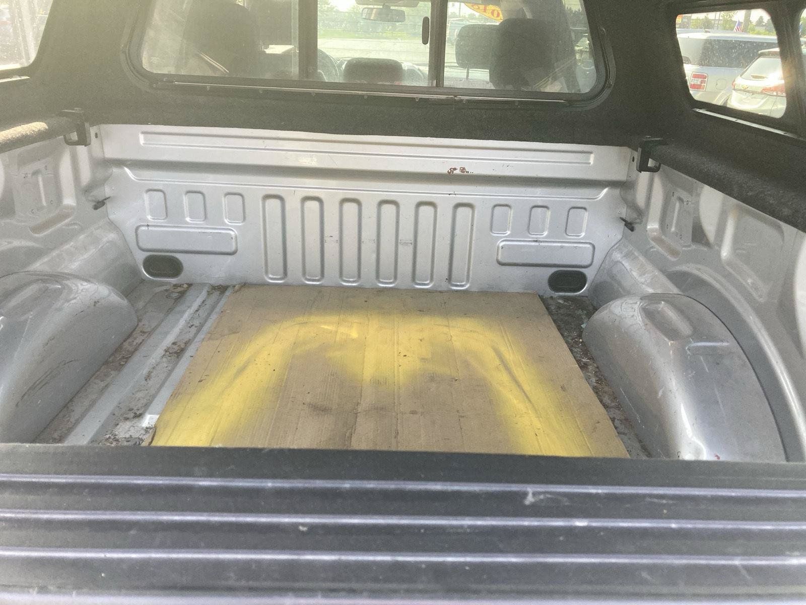 Used 2018 Ford F150 XLT w/ Equipment Group 302A Luxury AWD/4WD image 18
