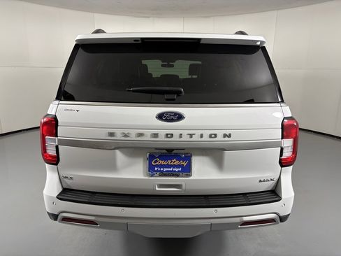 Used 2024 Ford Expedition Max XLT image 7