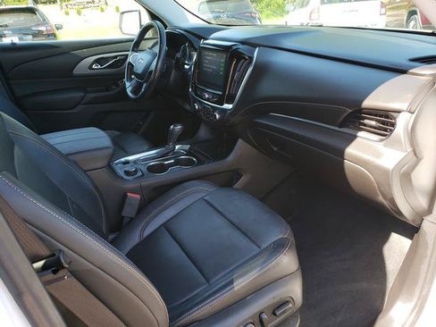 Used 2020 Chevrolet Traverse LT AWD/4WD image 21