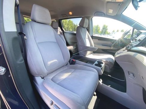 Used 2020 Honda Odyssey LX image 25