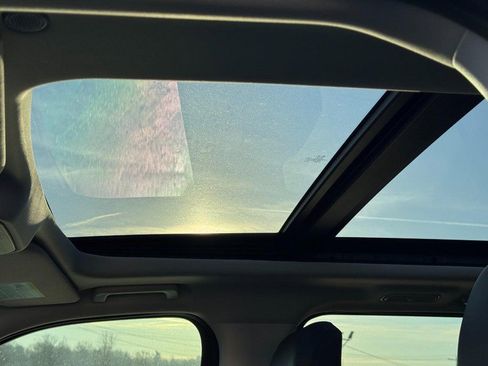 Used 2025 Ford Expedition Max Active image 26