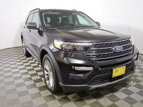 Certified 2024 Ford Explorer XLT w/ Equipment Group 202A AWD/4WD image 4