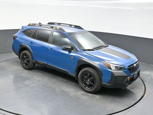 Used 2022 Subaru Outback Wilderness w/ Wilderness Package image 27