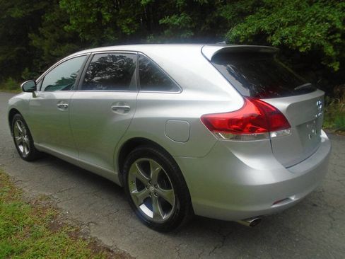 Used 2012 Toyota Venza Limited w/ Tow Pkg AWD/4WD image 7