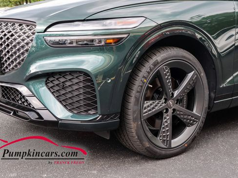 Used 2023 Genesis GV70 2.5T w/ Sport Prestige Package AWD/4WD image 9