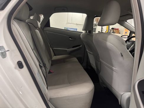 Used 2015 Toyota Prius Four image 14