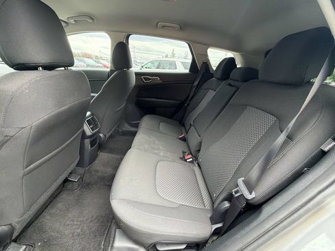 Used 2024 Kia Sportage LX AWD/4WD image 20
