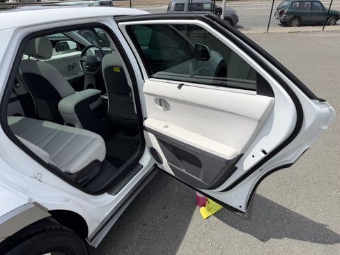 Used 2024 Hyundai Ioniq 5 Limited RWD image 41