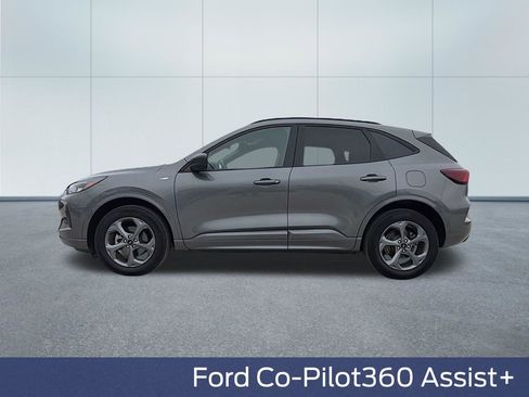 Used 2024 Ford Escape ST-Line w/ Tech Pack #1 AWD/4WD image 12