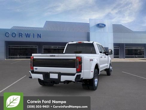 New 2026 Ford F450 Platinum w/ FX4 Off-Road Package image 8