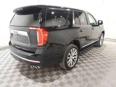 Used 2023 GMC Yukon Denali AWD/4WD image 3