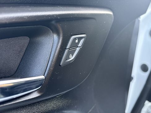 Used 2023 Chevrolet Malibu LT image 16