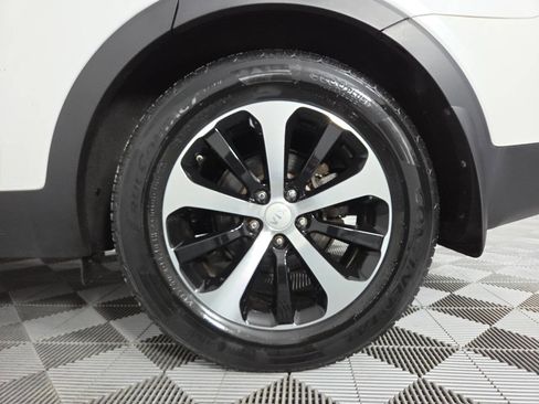 Used 2016 Kia Sorento EX w/ EX Premium Package AWD/4WD image 11