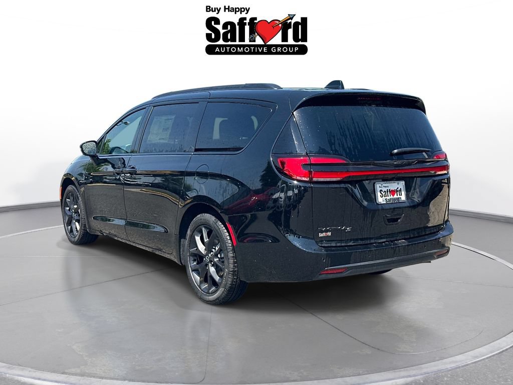New 2026 Chrysler Pacifica Select w/ S Appearance Package FWD image 5