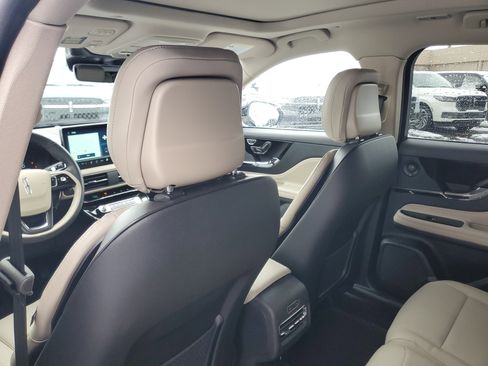 New 2026 Lincoln Corsair Reserve image 26