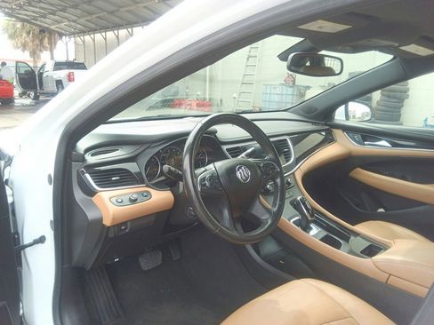 Used 2018 Buick LaCrosse Essence FWD image 19