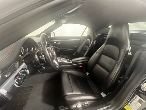 Certified 2018 Porsche 911 Turbo AWD/4WD image 5