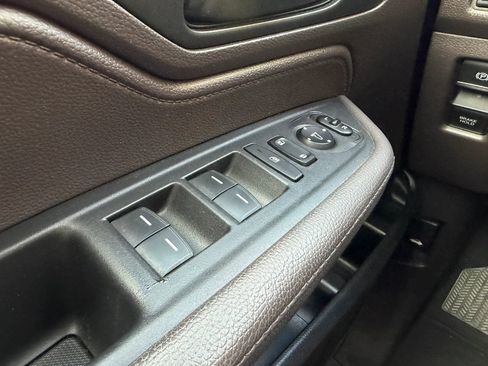 Used 2018 Honda Odyssey EX-L image 24