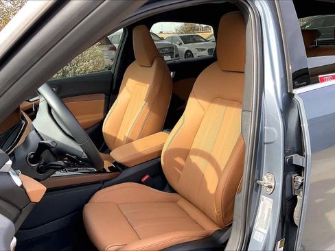 Used 2025 Audi A5 2.0T Premium Plus image 7