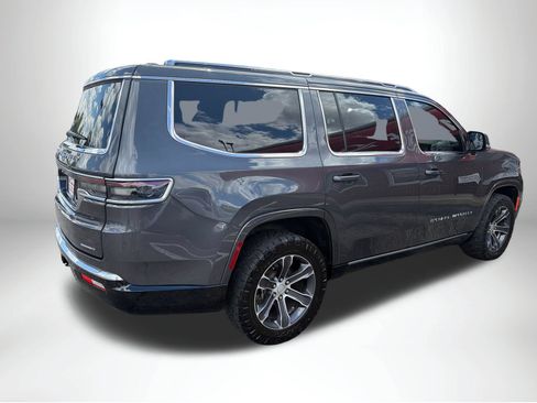Used 2022 Jeep Grand Wagoneer Series I AWD/4WD image 6
