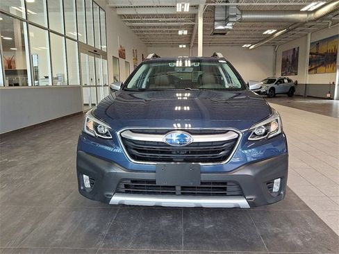 Certified 2022 Subaru Outback Touring w/ Popular Package #2 image 2