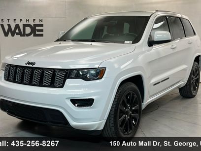 Used 2020 Jeep Grand Cherokee Altitude