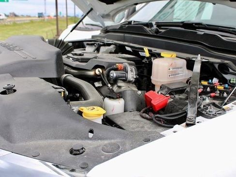 New 2023 RAM 5500 Tradesman image 24