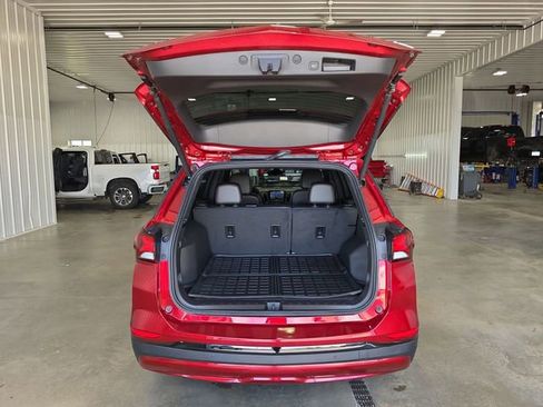 Used 2024 Chevrolet Equinox RS w/ RS Leather Package AWD/4WD image 27