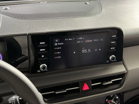 New 2026 Kia Seltos LX image 16