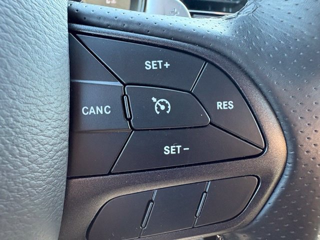 Used 2023 Dodge Durango R/T w/ Blacktop Package AWD/4WD image 36
