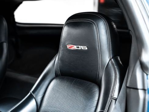 Used 2011 Chevrolet Corvette Z06 RWD image 19