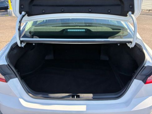 Used 2025 Toyota Camry LE image 29