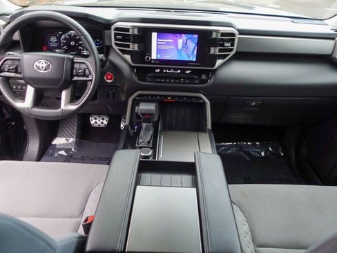 Certified 2023 Toyota Sequoia SR5 image 24