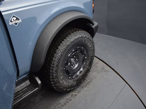 New 2025 Ford Bronco Outer Banks w/ Sasquatch Package AWD/4WD image 18