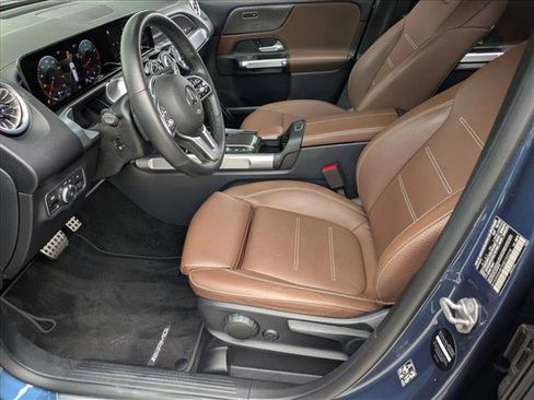 Used 2022 Mercedes-Benz GLB 250 4MATIC image 14